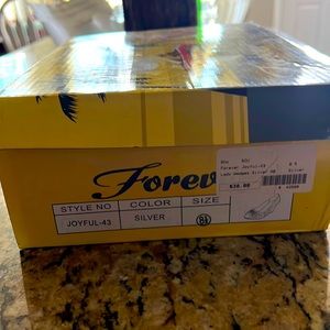 Forever Lady Wedges silver